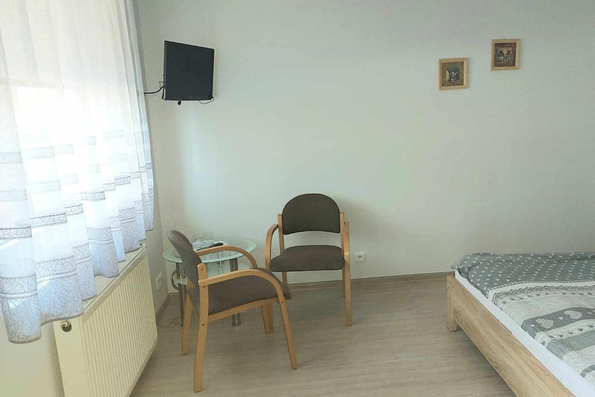 Inter-Bar-Motel Nowe Marzy Exterior foto