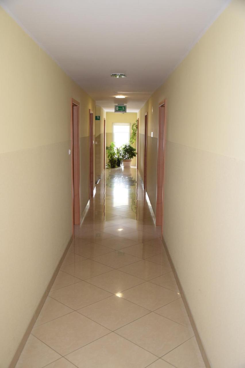 Inter-Bar-Motel Nowe Marzy Exterior foto